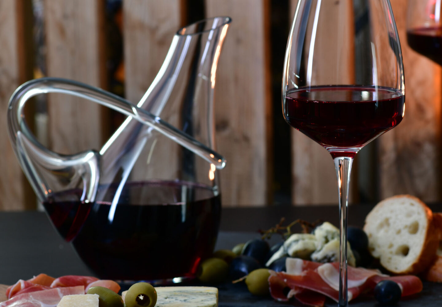 DECANTADOR DE VINO SWAN 1L