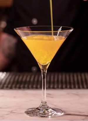 COPA COCKTAIL MARTINI AVANT GARDE 24 CL – CAJA DE 6 UNIDADES