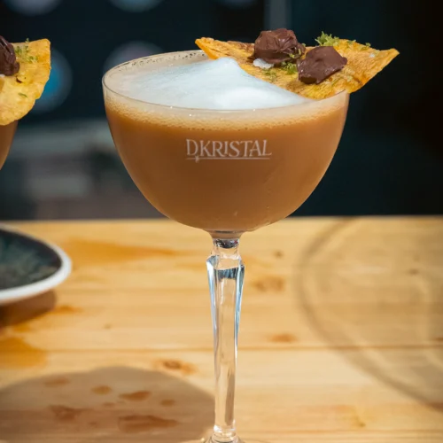 Copas de vino personalizadas: cristalería de marca para bodegas y hostelería